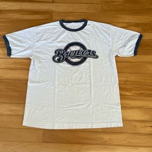 Vintage 2004 Milwaukee Brewers Baseball Tee